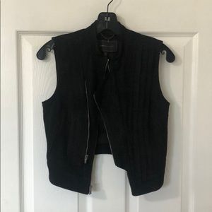 BCBG zip up vest